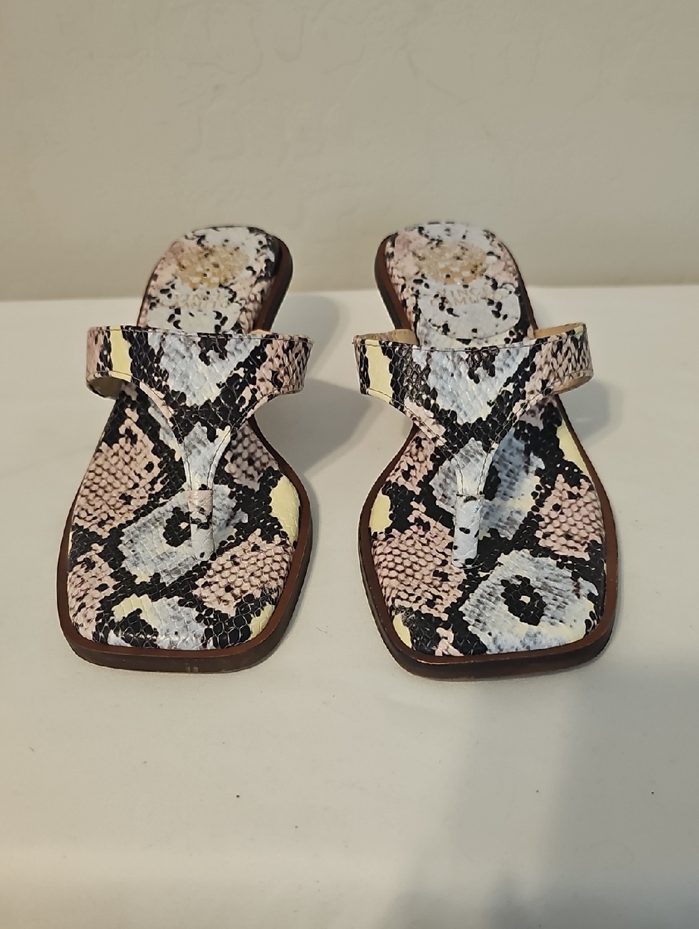 Vince Camuto Women’s Snakeskin-Print Toe-Post Sandals in Pale Pink and Black